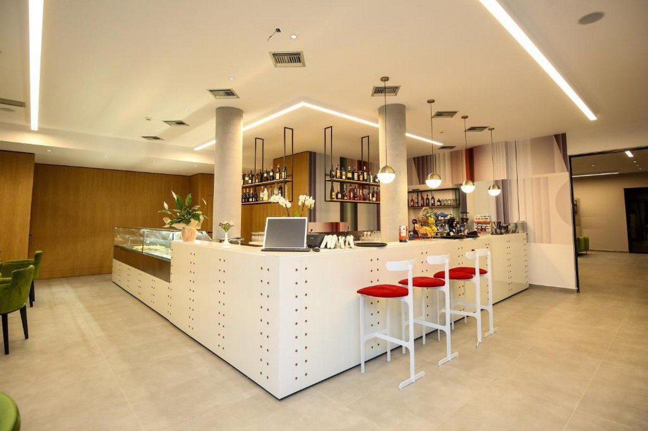 Regina Garden Vlorë Exterior foto