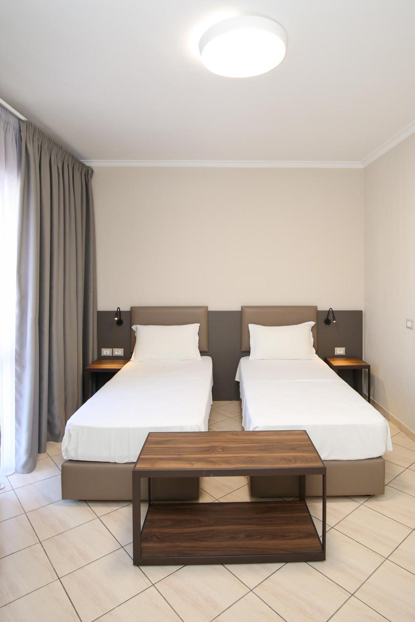 Regina Garden Vlorë Exterior foto